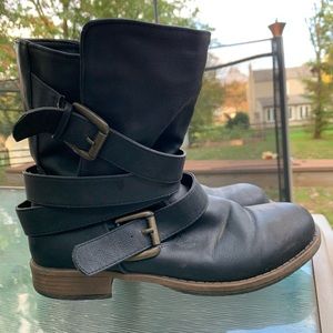 Crown Vintage Moto Style Shin Height Boots